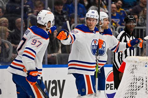 Edmonton Oilers | Corey Perry Shines Alongside McDavid & Draisaitl in ...