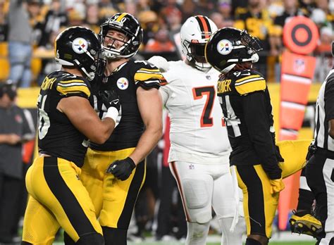 Pittsburgh Steelers Win Thriller Over Browns - Sports Illustrated ...