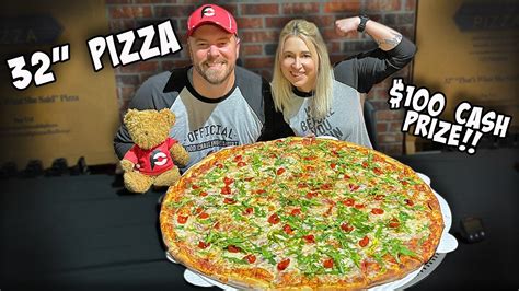 Katina Eats Kilos - 11LB "THAT'S WHAT SHE SAID" TEAM PIZZA CHALLENGE