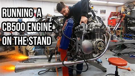 Running a Honda CB500 engine on the engine stand. - YouTube