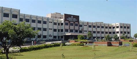 JNTU College of Engineering - Kids in India