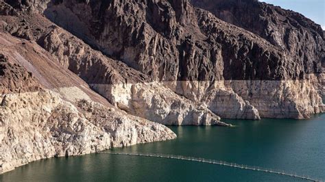 Colorado River Basin reservoir levels drop to record lows amid drought - ABC News