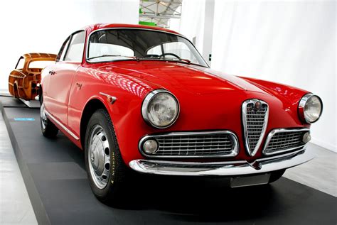 1954 Alfa Romeo Giulietta - Information and photos - MOMENTcar