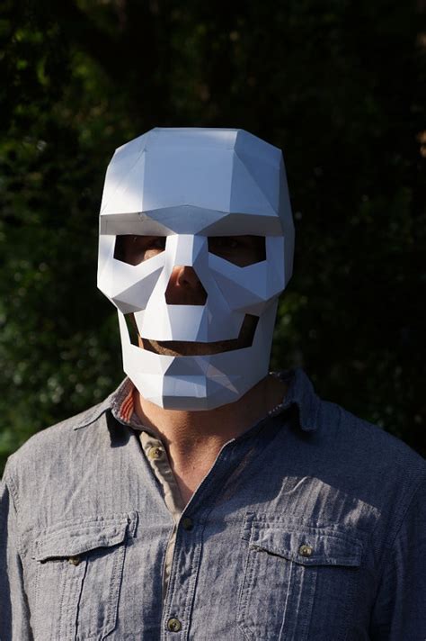Polygon paper skull mask - Boing Boing
