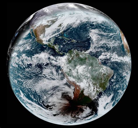 NASA — Amazing Earth: Satellite Images from 2020