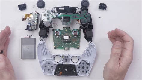 PlayStation 5 DualSense controller teardown: adaptive triggers explained