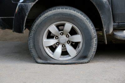 I Have a Flat Tire – Now What? - Car Guys Auto Center