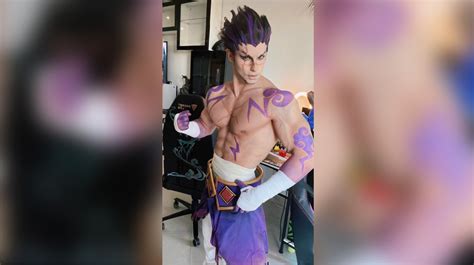 Beautifully bittersweet Bosacius cosplay will tear you apart | ONE Esports