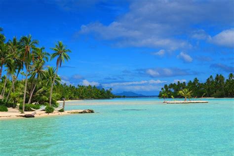 Top 10 Tropical Islands In The South Pacific | X Days In Y