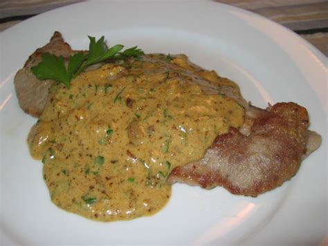 VEAL SCALOPPINE IN LEMON SAUCE | WizardRecipes