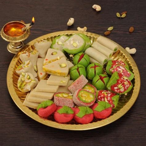 Dadus Assorted Kaju Sweets 500g – PUSHMYCART