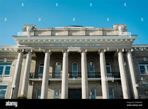 Smyth County Courthouse architecture, Marion, Virginia Stock Photo - Alamy