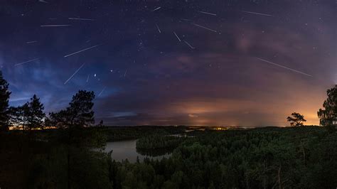 How to watch the Taurid meteor showers peak this…