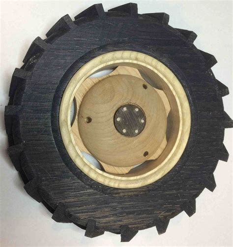 Tractor wheels - by Dutchy @ LumberJocks.com ~ woodworking community