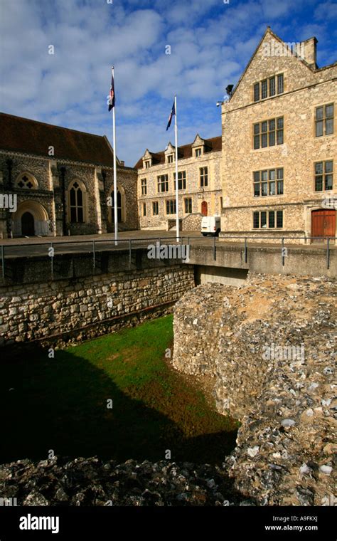 Winchester Castle ruins great hall barracks complex hampshire england ...