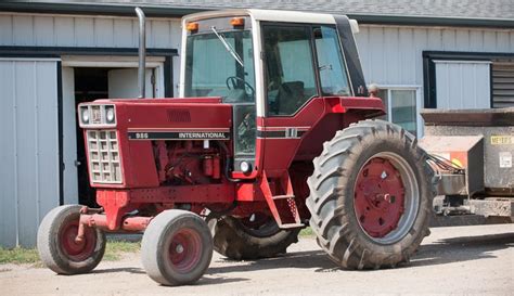 Do You Need A 2WD Or 4WD Tractor? - Hobby Farms