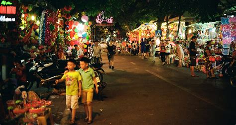 Tet Trung Thu – Full Moon Festival in Vietnam [with photos]