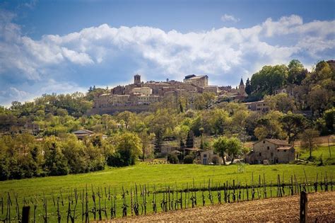 Italy: 12 Fairytale Villages in Tuscany You Can't Help Falling For - Ecophiles