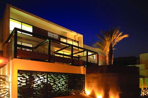 Home Exterior Designs: Lighting Exterior Home Design
