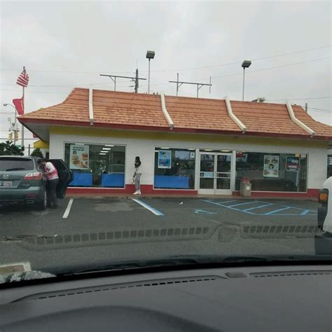 McDonald's - Fast Food Restaurant in Far Rockaway