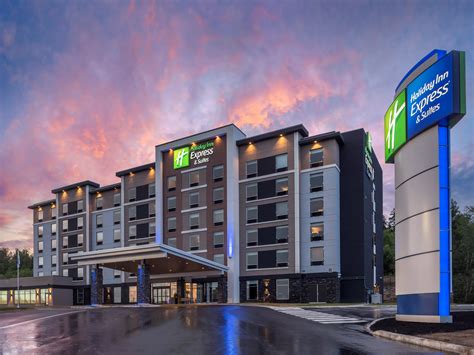 Holiday Inn Express & Suites Moncton Hotel in Moncton by IHG