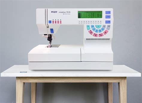 Pfaff Creative 7570 Computerized Sewing Machine FOR SALE