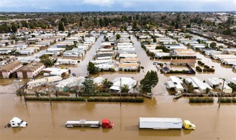 California downpours won't fix decades of drought: scientists - Breitbart