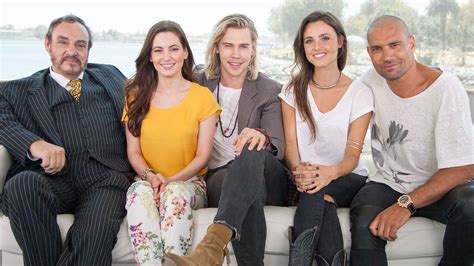 'The Shannara Chronicles' Cast on the Show's Jedi-Like Journey (VIDEO)