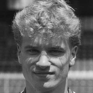 Dennis Bergkamp - Bio, Facts, Family | Famous Birthdays