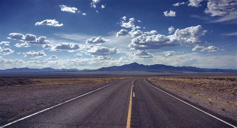 Empty Road Wallpapers - Top Free Empty Road Backgrounds - WallpaperAccess