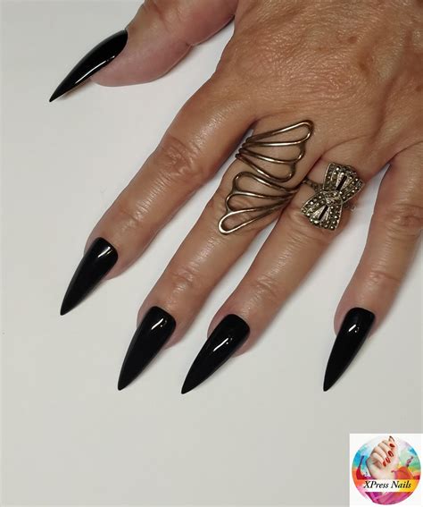 Stiletto Nails Black