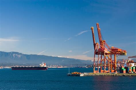 Port of Vancouver Avoids Disruption as Longshoremen Reach Deal