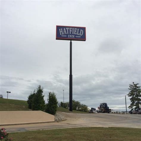 The Hatfield Inn - UPDATED 2017 Prices & Hotel Reviews (Leitchfield, KY) - TripAdvisor