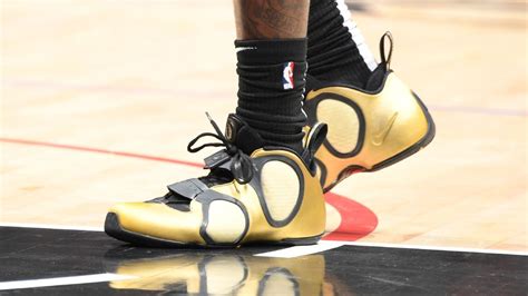 Which player had the best sneakers in the NBA during Week 11? - ESPN