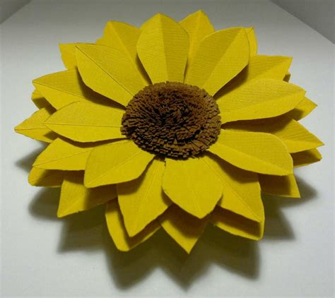 DIY Sunflower tutorial paper/cardboard | Sunflower | Pinterest ...