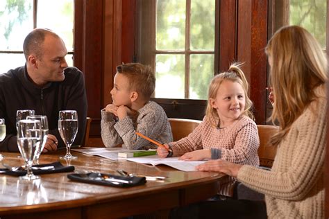 Roosevelt Dining Room at Lake Quinault Lodge | Olympic National Park ...