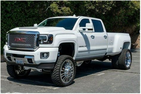 well modified 2016 GMC Sierra K3500 DENALI pickup for sale