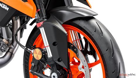 KTM 390 Duke Front Tyre Image – BikeWale