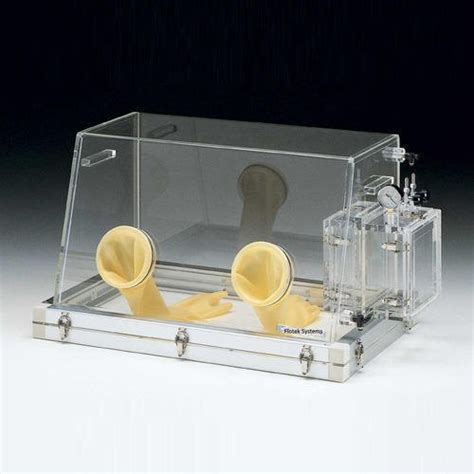 Acrylic (Plexi Glass ) Nitrogen Glove Box for Laboratory at Rs 85000/unit in Thane