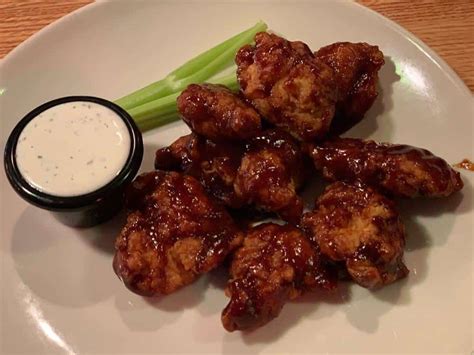 Applebee's Boneless Honey BBQ Chicken Wings Recipe (Easy & Delicious)