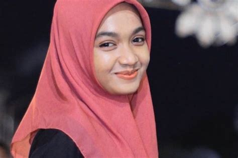 Profil Dan Biodata Ning Umi Laila Ustadzah Millenial Yang Viral Di | Hot Sex Picture