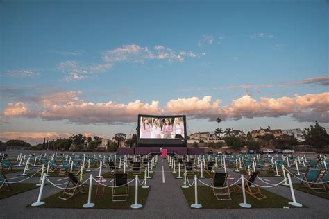 Rooftop Cinema Club hosts Halloween-themed festivities, screens fall ...