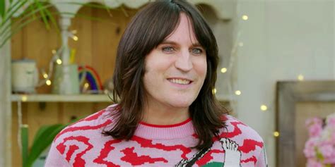 "Great British Baking Show" Co-Host Noel Fielding Revealed He Is Over 45 and People Can't ...