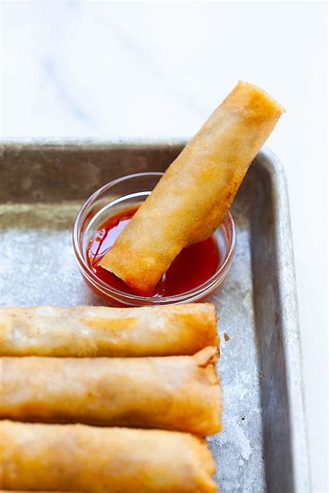 Lumpia (Crispy Filipino Spring Rolls Recipe!) - Rasa Malaysia