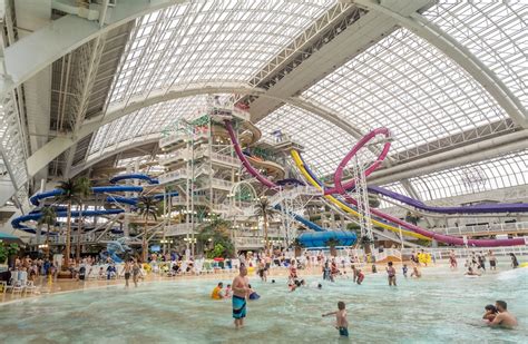 Largest Indoor Water Parks In The World With Photos Touropia ...