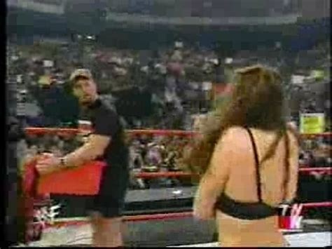 Stone Cold and Stephanie Mcmahon - video Dailymotion