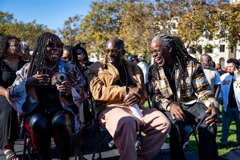 'Tupac Shakur Way' Unveiled in Oakland as Rap Icon Gets His Own Street ...