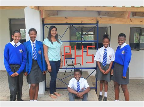 Midland Primary School learners get excited about new classrooms | Midrand Reporter