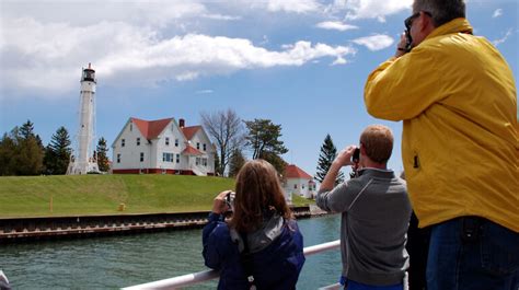 Door Peninsula Lighthouse Festivals - Door County Maritime Museum