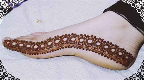 feet mehndi design | simple floral feet mehndi design | DIY henna 2017 ...